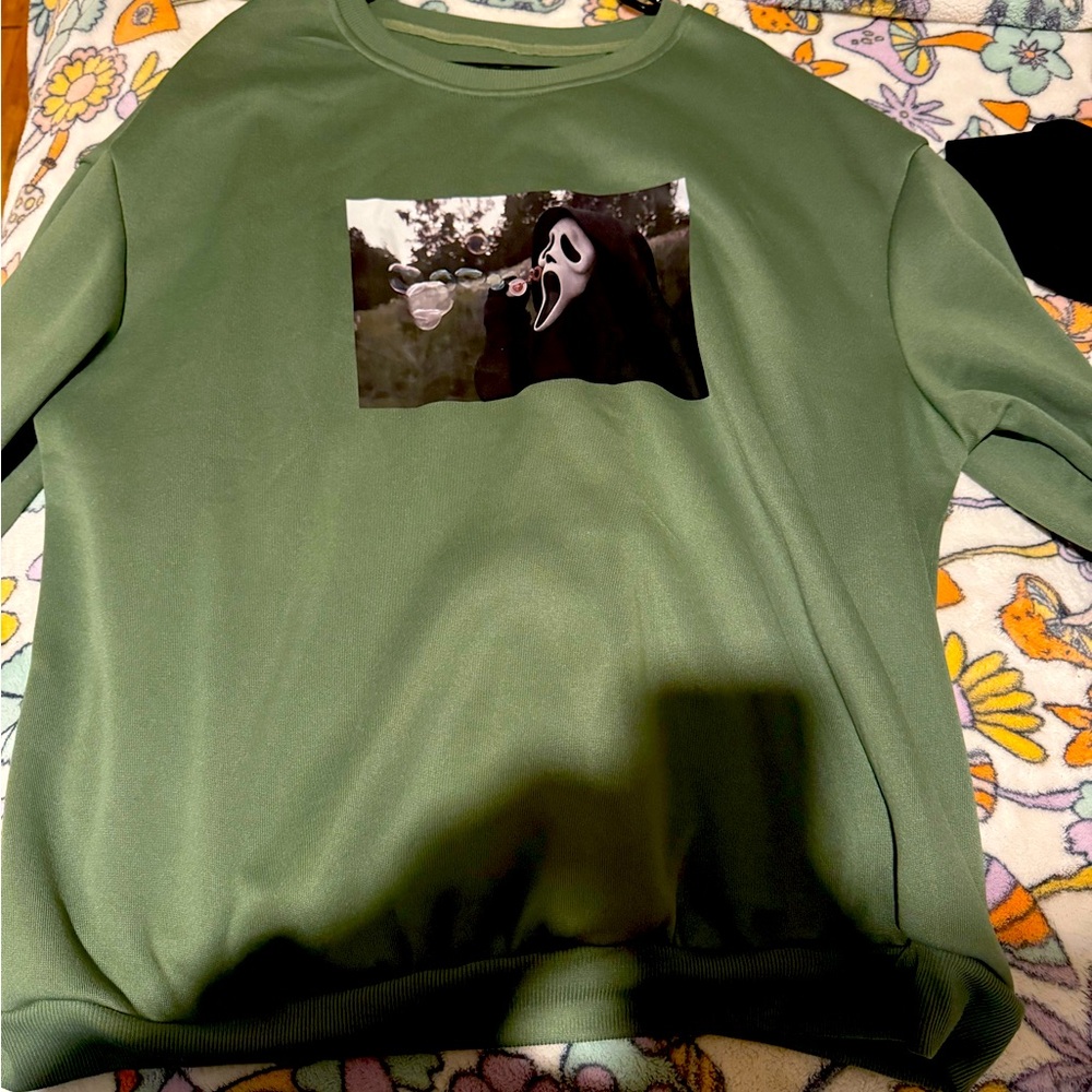 Scream sweater
